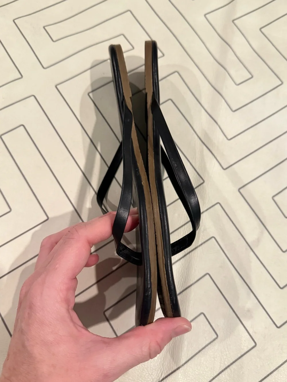 TKEES Liners Black Sandals - Picture 7 of 12